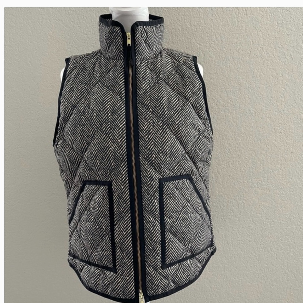 J. Crew Herringbone Puffer Vest XS - Picture 2 of 3